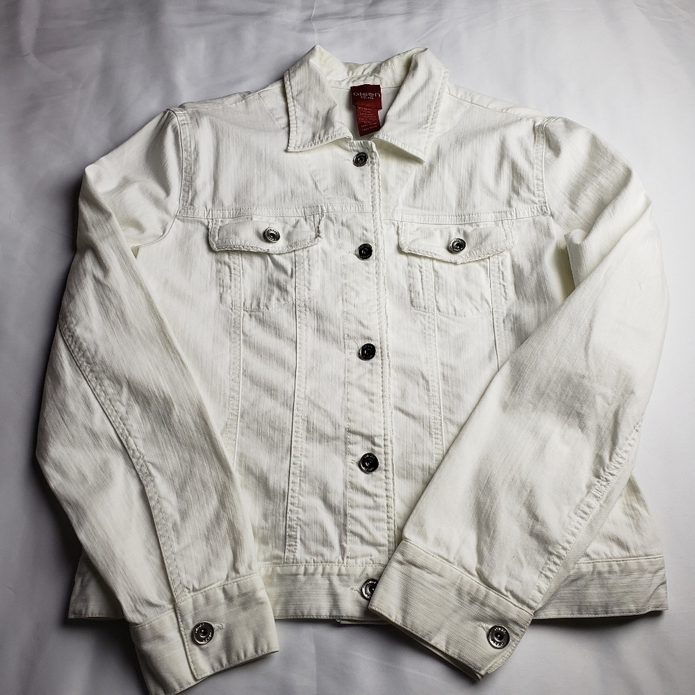 Olsen white jean style jacket